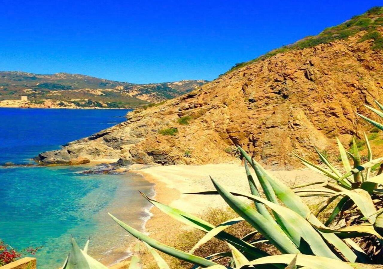 Appartamento Sul Mare Teulada Exteriér fotografie